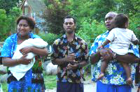 Fiji singt in S�sel
